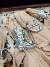 Load image into Gallery viewer, The Western Napkin Ring Set
