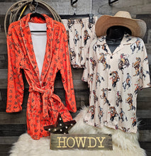 Load image into Gallery viewer, Rust Cattle Brands Women&#39;s Western Bath Robe
