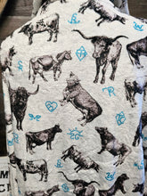 Load image into Gallery viewer, Cattle and Brands Women&#39;s Western Bath Robe
