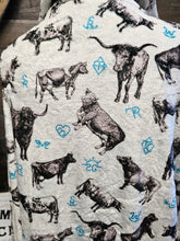 Load image into Gallery viewer, Sample Sale Cattle &amp; Brands Women's Western Bath Robe size LARGE
