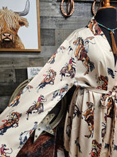 Load image into Gallery viewer, Vintage Cowgirl Women&#39;s Long Sleeve Belted Satin Feel Dressing Lounge Robe

