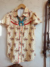 Load image into Gallery viewer, The Prairie Gold Top
