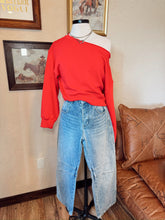Load image into Gallery viewer, The Oden Top in Red
