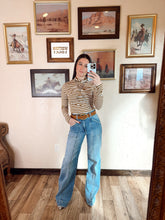 Load image into Gallery viewer, The Turner Top in Brown &amp; White

