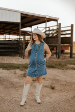Load image into Gallery viewer, The Dobbs Denim Dress
