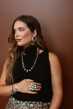 Load image into Gallery viewer, The Bedford Top in Black MEDIUM
