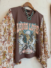 Load image into Gallery viewer, The Long Live Cowgirls Floral Top
