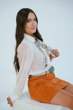 Load image into Gallery viewer, The Big Concho Twilly in Bone
