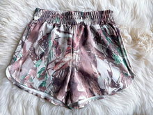 Load image into Gallery viewer, Mom &amp; Me Shorts - Week of 7.7
