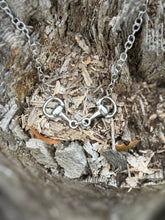 Load image into Gallery viewer, Snaffle Bit Chain Necklace
