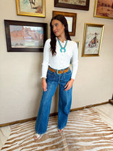 Load image into Gallery viewer, Chelsea Cardigan in White-SMALL

