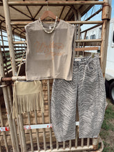 Load image into Gallery viewer, The Western Vogue Muscle Tee

