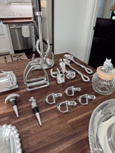 Load image into Gallery viewer, The Horse Bit Napkin Ring Set
