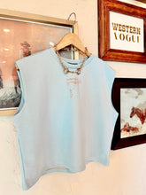 Load image into Gallery viewer, The Saddle Stone Tank
