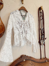 Load image into Gallery viewer, The Lowen Lace Top
