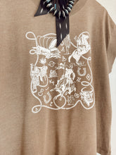 Load image into Gallery viewer, The Western Icons T-Shirt
