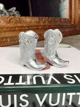 Load image into Gallery viewer, The Boot Salt &amp; Pepper Shakers
