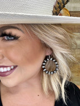 Load image into Gallery viewer, Pecos Earrings
