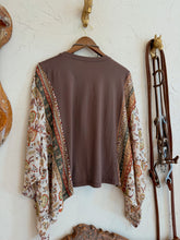 Load image into Gallery viewer, The Long Live Cowgirls Floral Top
