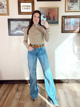 Load image into Gallery viewer, The Turner Top in Brown &amp; White
