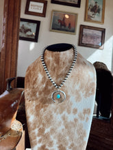 Load image into Gallery viewer, The Rena Begay Naja Navajo Pearl Necklace
