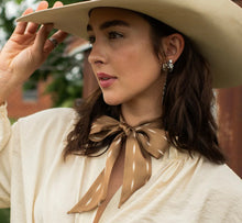 Load image into Gallery viewer, The Buckstitch Twilly in Mustard
