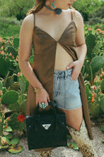 Load image into Gallery viewer, Sofie Mom Shorts LARGE

