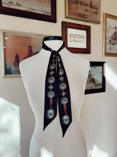 Load image into Gallery viewer, The Flagstaff Twilly in Black

