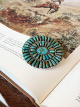 Load image into Gallery viewer, The Oval Turquoise Buckle
