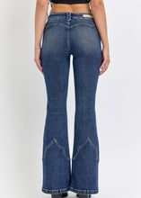 Load image into Gallery viewer, The Codi Jeans
