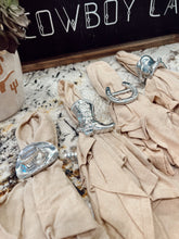 Load image into Gallery viewer, The Western Napkin Ring Set
