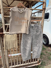 Load image into Gallery viewer, The Western Vogue Muscle Tee
