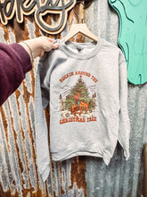 Load image into Gallery viewer, Rockin' Around - Graphic Top
