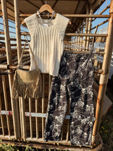 Load image into Gallery viewer, The Catching Cowboys Western Print Pants
