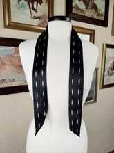 Load image into Gallery viewer, The Buckstitch Twilly in Black
