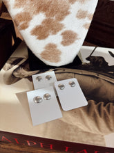 Load image into Gallery viewer, The Stud Earrings
