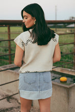 Load image into Gallery viewer, The Thoroughbred Sweater Vest
