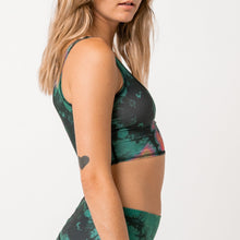 Load image into Gallery viewer, Eagle Feather Green Lover Tank
