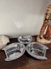 Load image into Gallery viewer, The Multi Horseshoe Bowl
