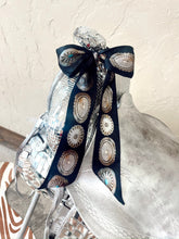 Load image into Gallery viewer, The Big Concho Twilly in Black

