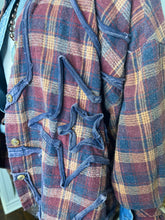 Load image into Gallery viewer, Flannel Cropped Star

