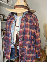Load image into Gallery viewer, Flannel Cropped Star

