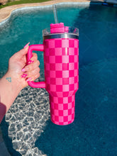 Load image into Gallery viewer, Checkered Tumblers
