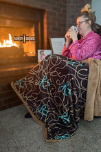 Load image into Gallery viewer, DS Rope &amp; Ride Blanket
