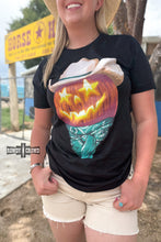 Load image into Gallery viewer, DS Punchy Pumpkin Tee
