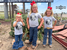 Load image into Gallery viewer, DS KIDS Happy Hereford Tee- GREY
