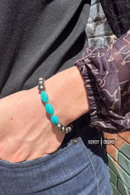Load image into Gallery viewer, Elvira Bracelet
