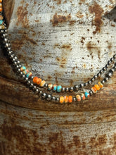 Load image into Gallery viewer, Authentic Spiny Oyster Coral Beads Necklace
