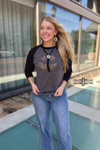 Load image into Gallery viewer, DS Howdy Halloween RAGLAN
