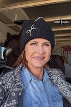 Load image into Gallery viewer, DS Bowtiful Beanie
